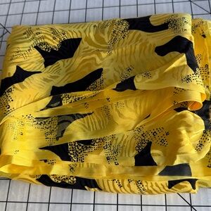 Vintage 1980s Yellow & Black Abstract Silky Fabric – 4 Yards x 42” – Rayon Poly